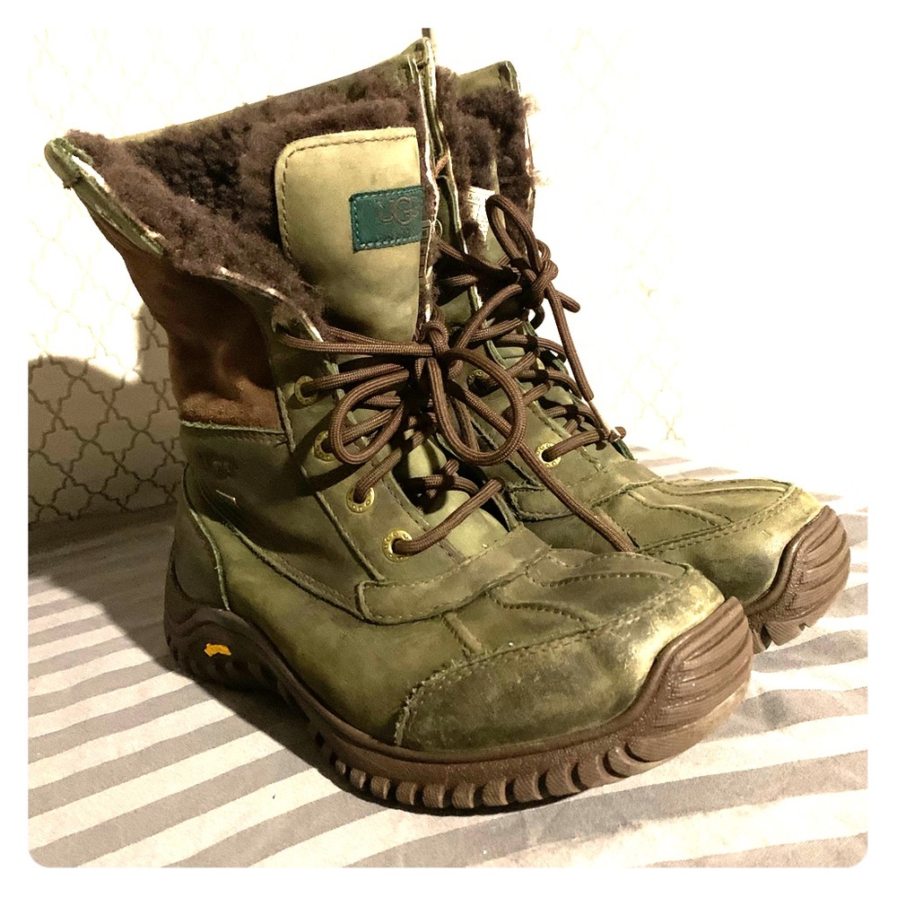 Ugg Women's Adirondack II Boots
